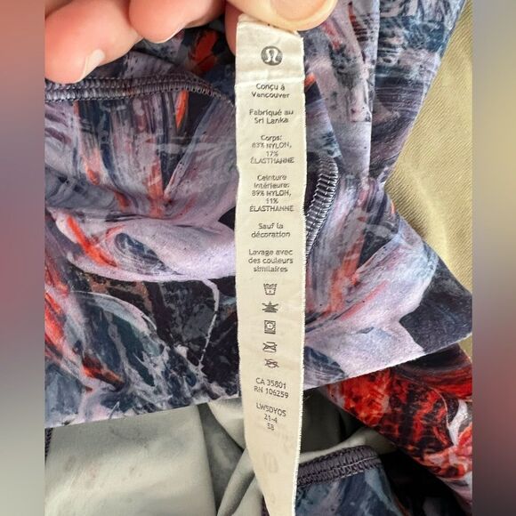 Lululemon Base Pace High-Rise Running Tight 28 Brushed Nulux Multi Color Size 10 - Picture 8 of 9